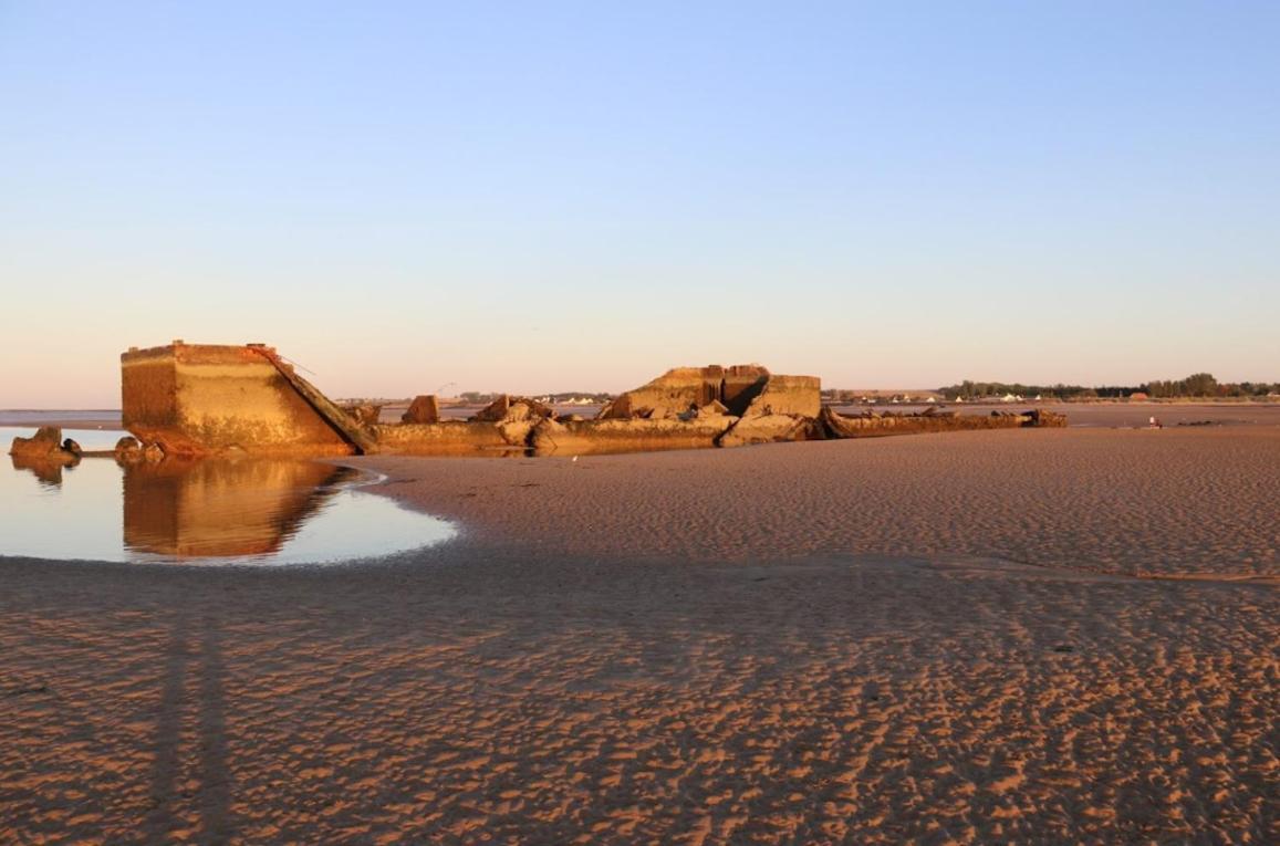 Gites En Normandie En Front De Mer A Asnelles , 3Km D'Arromanches, 10Km De Bayeux Zewnętrze zdjęcie