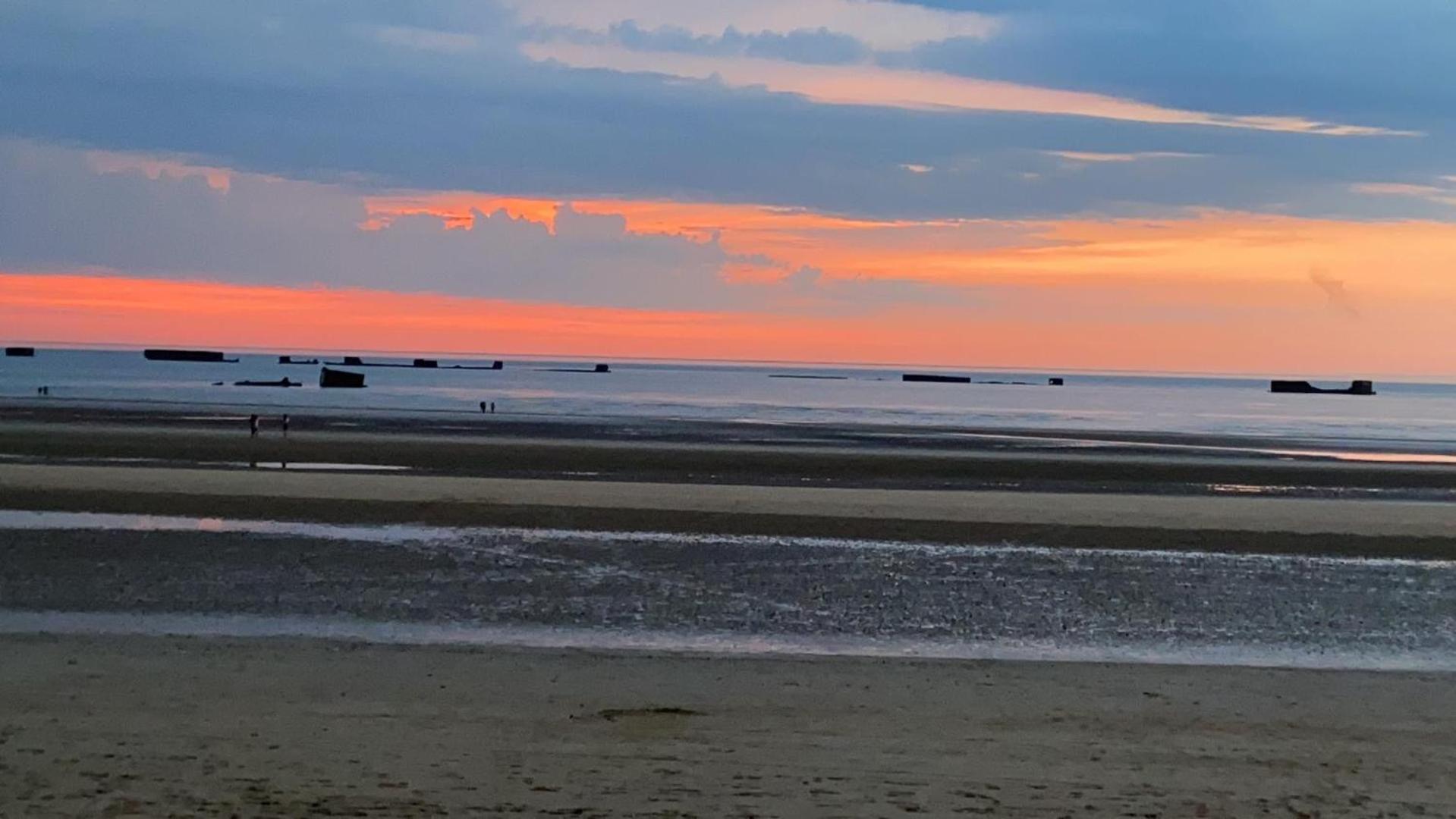 Gites En Normandie En Front De Mer A Asnelles , 3Km D'Arromanches, 10Km De Bayeux Zewnętrze zdjęcie