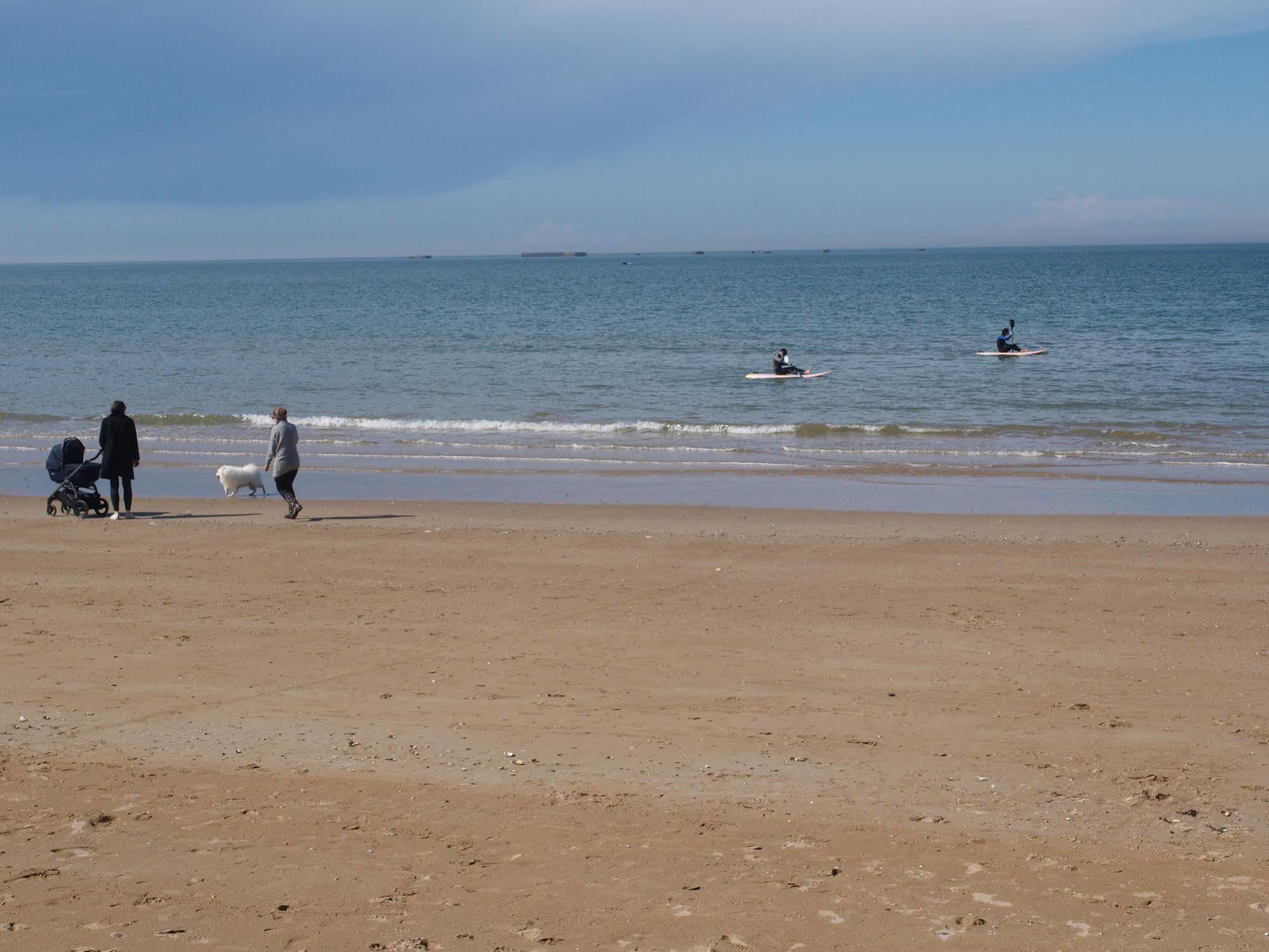 Gites En Normandie En Front De Mer A Asnelles , 3Km D'Arromanches, 10Km De Bayeux Zewnętrze zdjęcie